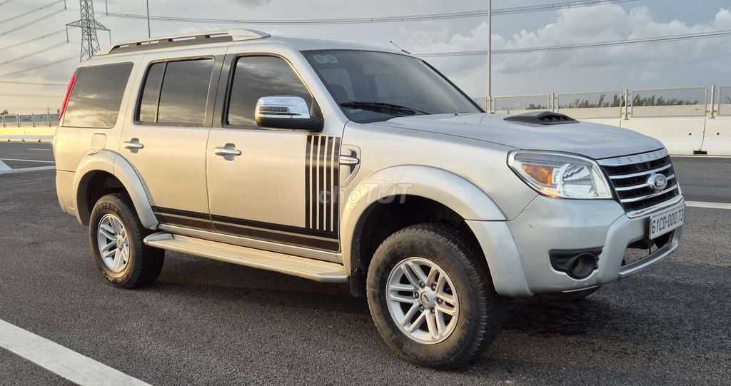 2011 2.6L 4x4 MT - 135 km. Mua bán Ô tô tại Quận 1 Tp Hồ Chí Minh được đăng bởi Khoi Le hình 1