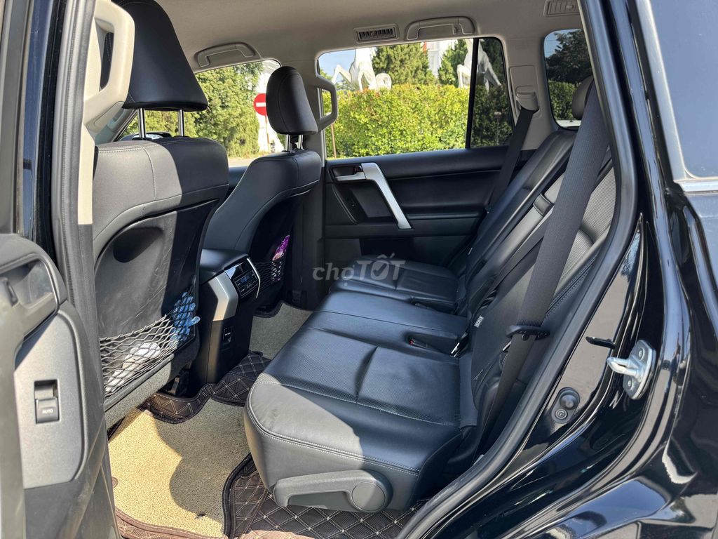 CẦN BÁN TOYOTA PRADO 2.7 VX MODEL 2018 SIÊU MỚI. Mua bán Ô tô tại Quận Bắc Từ Liêm Hà Nội được đăng bởi Mr PHÁT THÁI HÀ AUTO hình 13