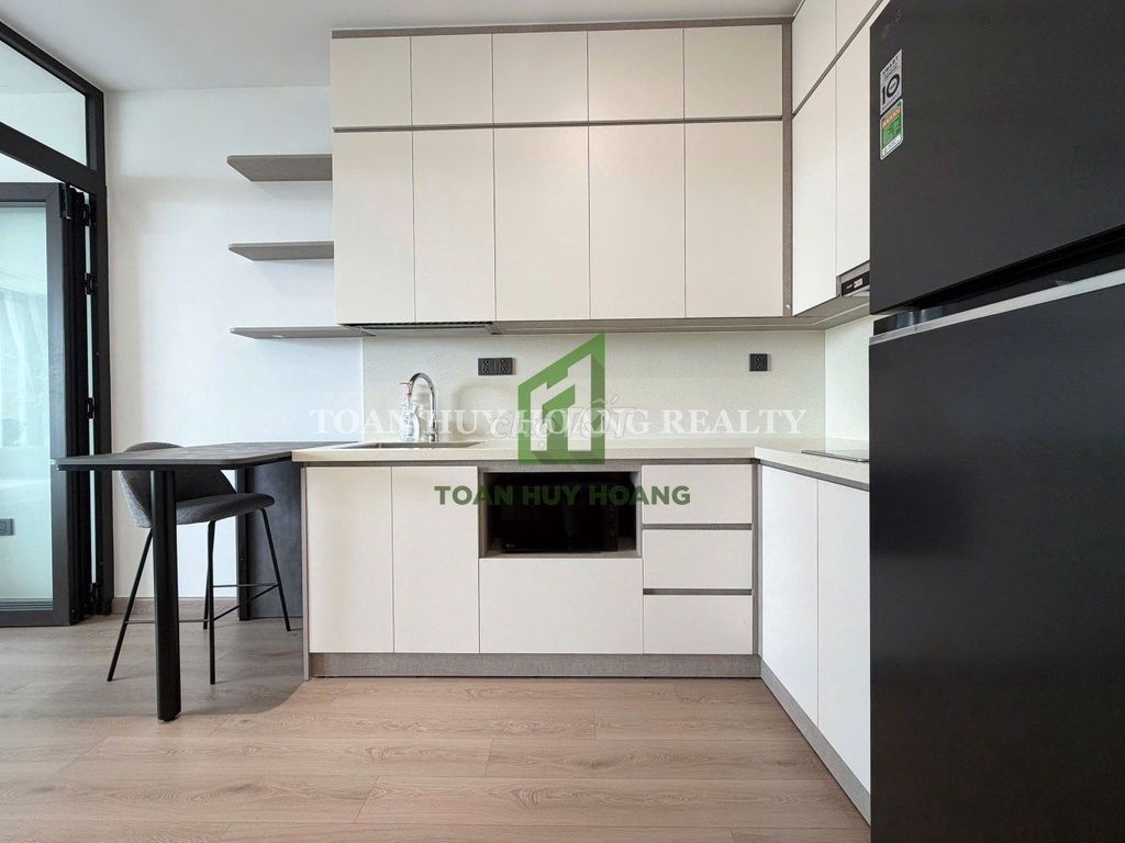 Bright furnished studio in Panoma 2 — photo 7