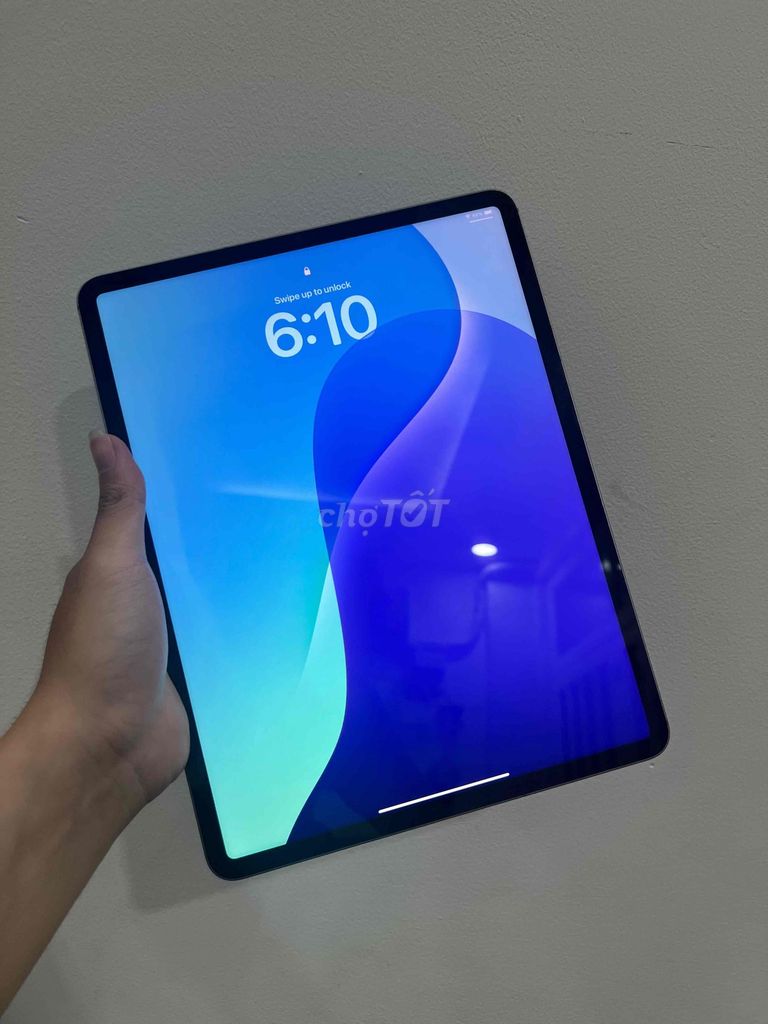 iPad Pro M2 12.9 inch 256GB 5G ép kính giá rẻ. Mua bán Máy tính bảng tại Quận Tân Bình Tp Hồ Chí Minh được đăng bởi TechCare hình 1
