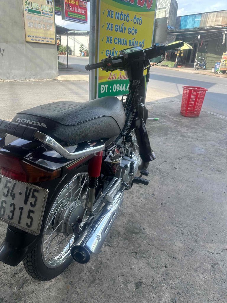 supe Dream 209 máy zin chưa rot đâu. Mua bán Xe máy tại Huyện Đức Hòa Long An được đăng bởi Nguyen hoang my hình 2