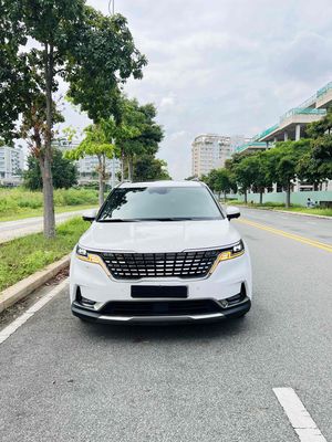 Kia Carnival 2023 Signature 2.2D - 46000 km. Mua bán Ô tô tại Thành phố Thủ Đức Tp Hồ Chí Minh được đăng bởi Trần Tâm Review hình 1