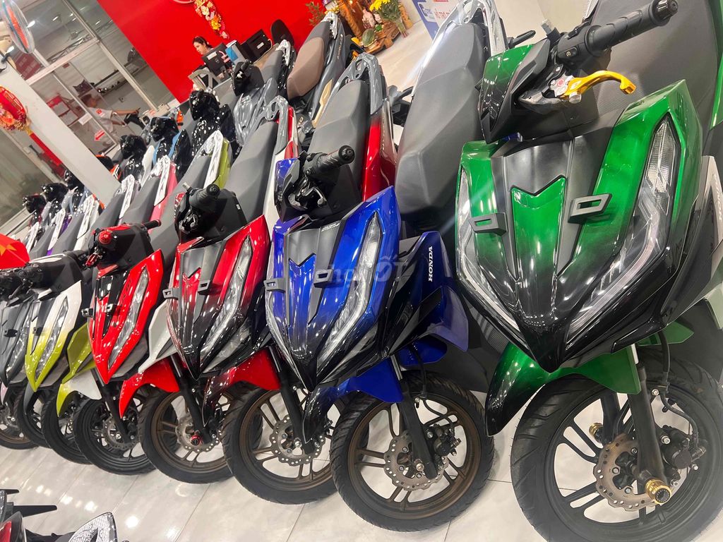 Cần bán gấp xe Vario 125/60 giá rẻ. Mua bán Xe máy tại Quận 12 Tp Hồ Chí Minh được đăng bởi Thanh Hằng hình 5