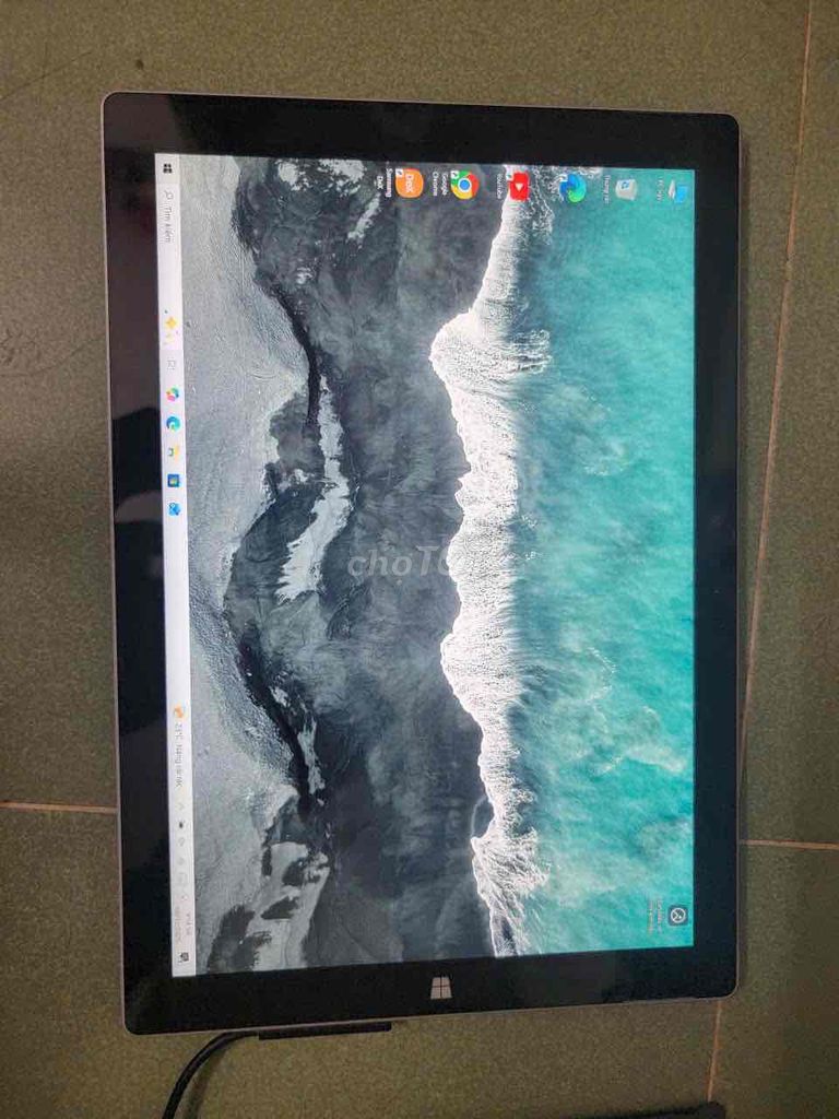 Microsoft Surface Pro 5. Mua bán Máy tính bảng tại Huyện Thạch Thất Hà Nội được đăng bởi Bon Bon hình 1