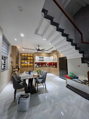 Аренда · 3 комн. · 100 м² · Quận Cẩm Lệ, ул. Đường Mai Chí Thọ