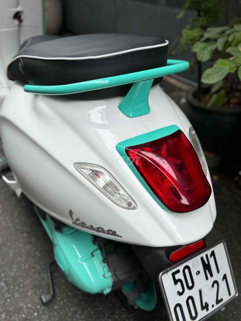 Vespa Primavera style 2025 biển SG chính chủ. Mua bán Xe máy tại Quận Tân Bình Tp Hồ Chí Minh được đăng bởi Hưng hình 4