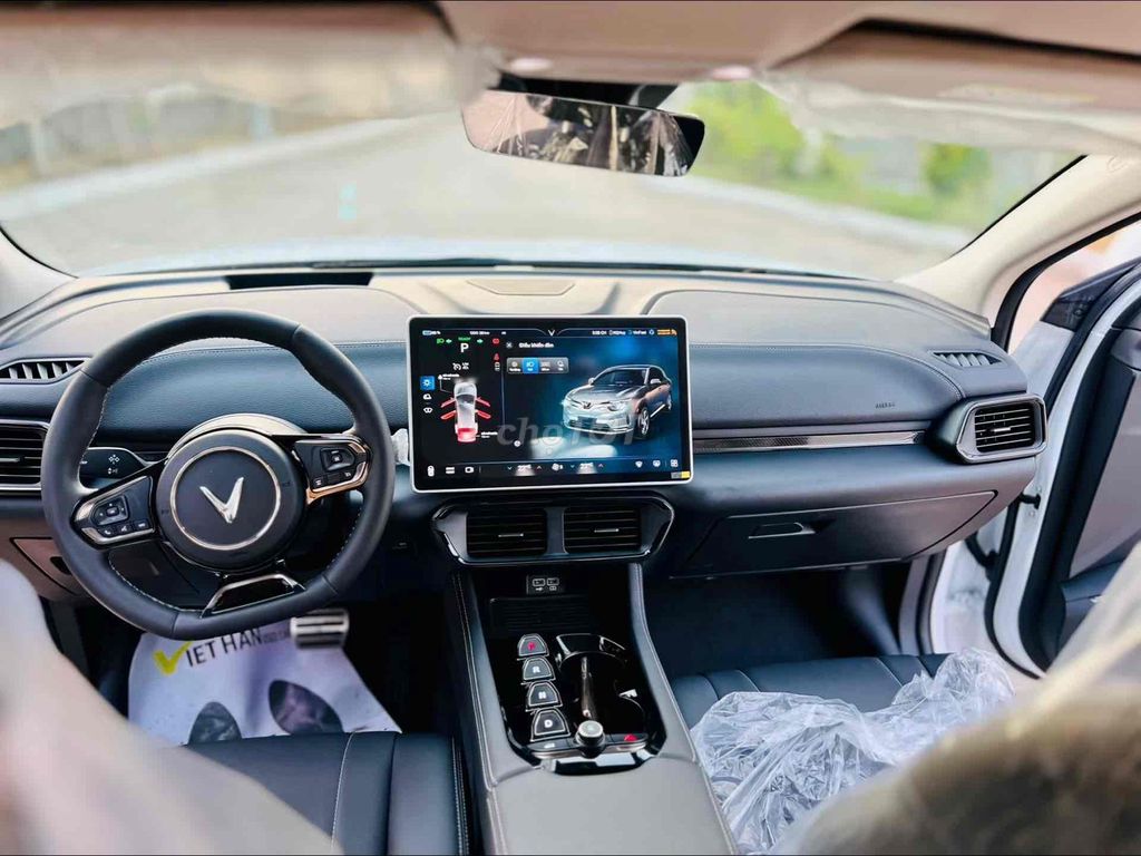 VinFast VF8 S 2024 Trắng. Mua bán Ô tô tại Quận 12 Tp Hồ Chí Minh được đăng bởi VinFast An Sương Quốc Lộ 1A hình 15