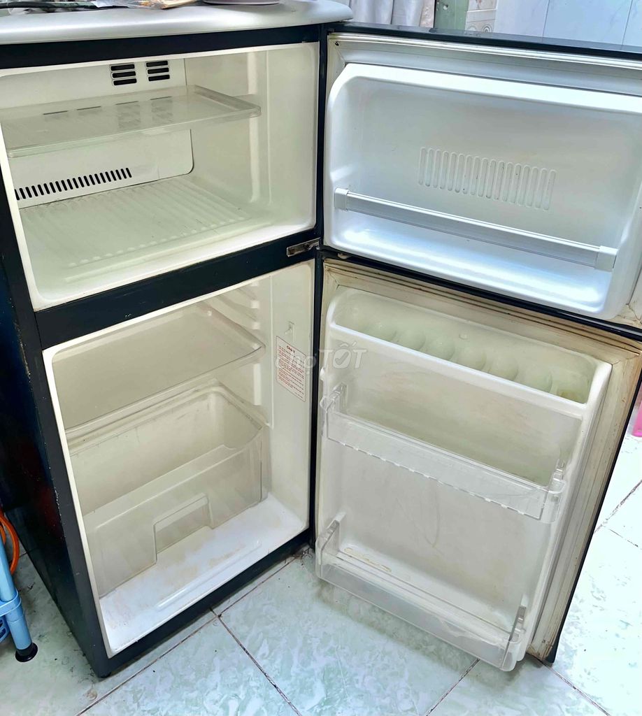 Tủ Lạnh LG 180L. Mua bán Tủ lạnh tại Huyện Nhà Bè Tp Hồ Chí Minh được đăng bởi Cẩm Tú hình 1