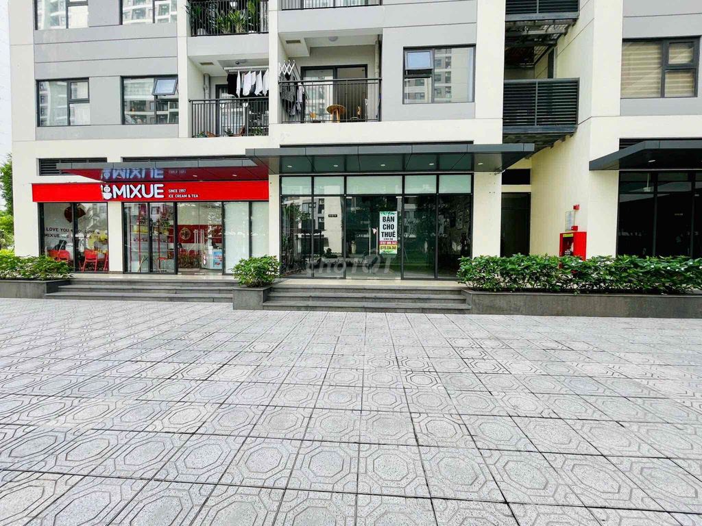 Bán lỗ 700 triệu shophouse vinhomes grand park