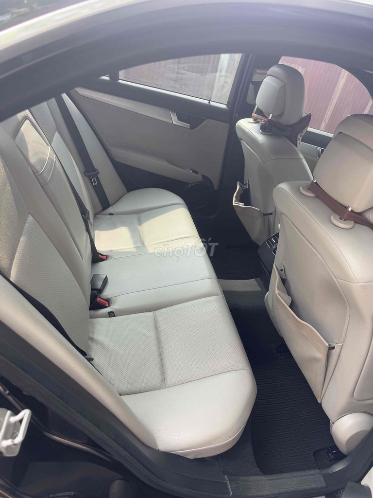Mercedes Benz C Class 2012 C200 , Bstp chính chủ. Mua bán Ô tô tại Huyện Hóc Môn Tp Hồ Chí Minh được đăng bởi Nguyễn Dương Định hình 10