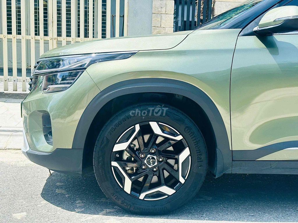 Kia Seltos 2024 Luxury 1.5 AT - 16000 km. Mua bán Ô tô tại Quận Hải Châu Đà Nẵng được đăng bởi Lê kha hình 5