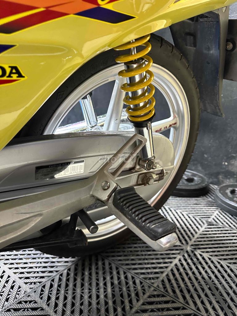 Honda Wave Alpha 110 màu Vàng. Mua bán Xe máy tại Thành phố Vĩnh Long Vĩnh Long được đăng bởi Thanh Tín hình 11