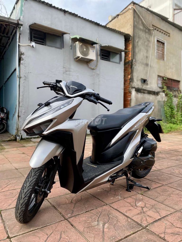 VARIO 150i 2018 nhập indo màu Bạc Nhám Máy Zin. Mua bán Xe máy tại Quận Ninh Kiều Cần Thơ được đăng bởi Xe Máy TÂN LIÊN HƯNG 1 91B hình 2