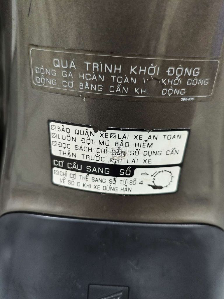Future máy ET 2001. Mua bán Xe máy tại Quận Cái Răng Cần Thơ được đăng bởi Cửa Hàng Xe Máy A Hưng hình 6