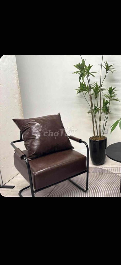 Ghế sofa đơn Hiện đại Da Nâu. Mua bán Bàn ghế tại Quận Đống Đa Hà Nội được đăng bởi Nguyễn tuấn linh hình 1