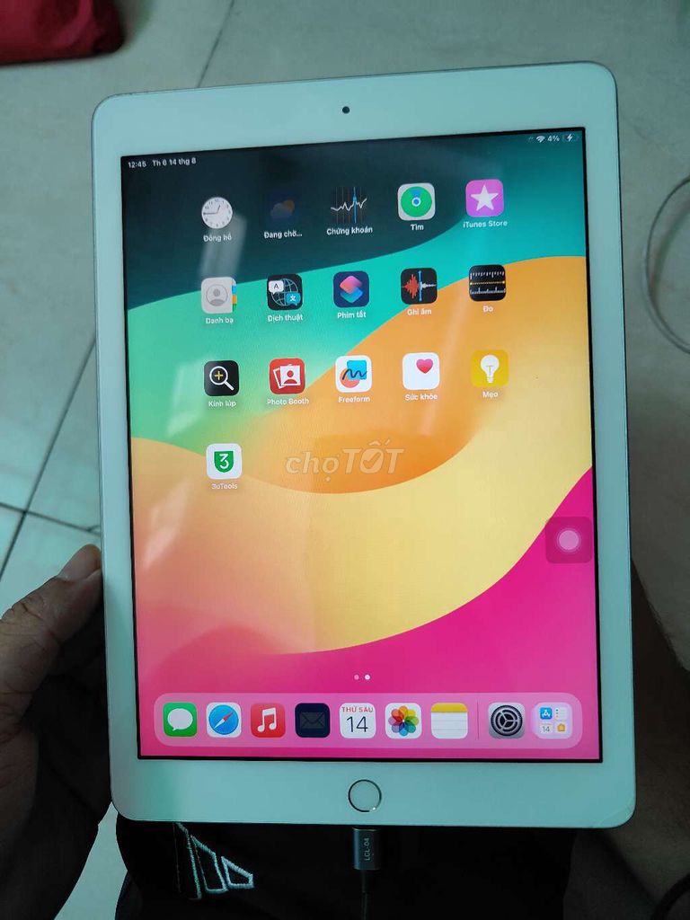 Apple iPad Gen 6 Wifi 32GB Bạc 93%. Mua bán Máy tính bảng tại Quận Tân Bình Tp Hồ Chí Minh được đăng bởi nghiêm  hình 1