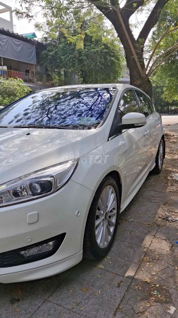 Ford Focus 2018 1.5L Ecoboost Sport - 148000 km. Mua bán Ô tô tại Quận 3 Tp Hồ Chí Minh được đăng bởi Thành Thuỷ hình 3