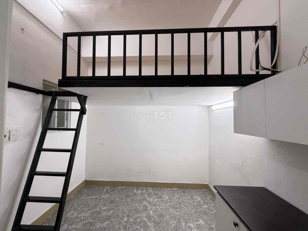 🏠 СДАЕТСЯ КОМНАТА – 628 НГУЕН ВАН КУА 📍 Фасад улицы Нгуен Ван