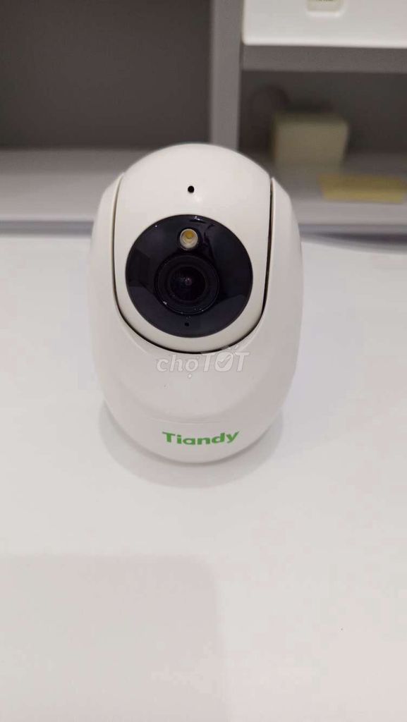 Camera an ninh Tiandy Trắng Dính tài khoản. Mua bán Máy ảnh, Máy quay tại Thành phố Huế Thừa Thiên Huế được đăng bởi Rôn hình 1