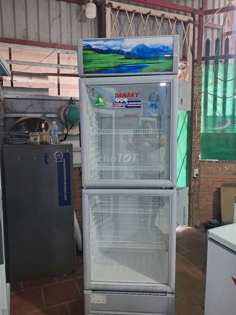 Tủ mát Sanaky VH-408VL 400 lít Xám. Mua bán Tủ lạnh tại Quận Tân Phú Tp Hồ Chí Minh được đăng bởi cửa hàng Điện lạnh giá rẻ hình 1