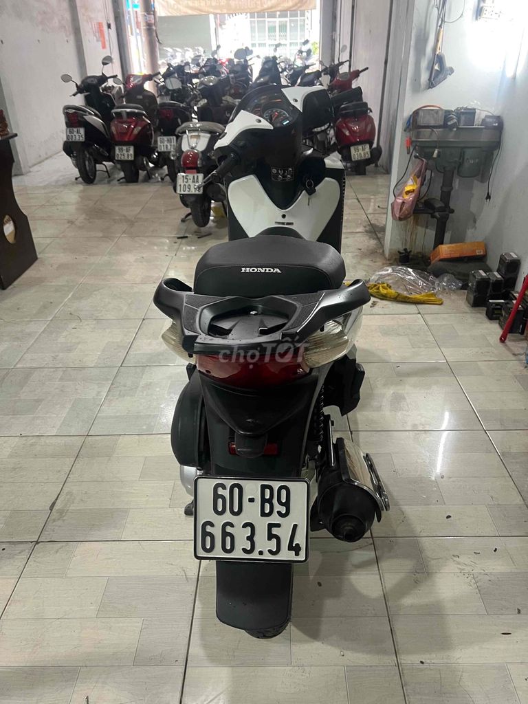 honda sh150i 2008 italia phom 2010. Mua bán Xe máy tại Thành phố Biên Hòa Đồng Nai được đăng bởi bui phong hình 3