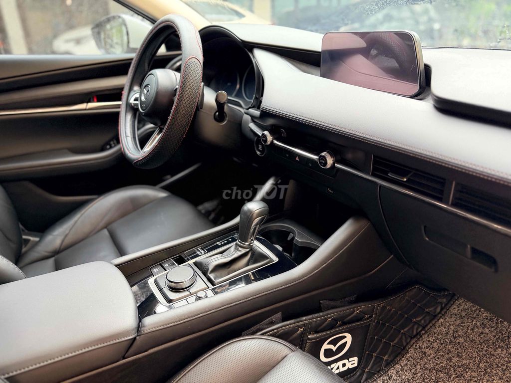 Mazda 3 2023 1.5L Luxury - 39000 km. Mua bán Ô tô tại Quận Cẩm Lệ Đà Nẵng được đăng bởi Phước Auto hình 9