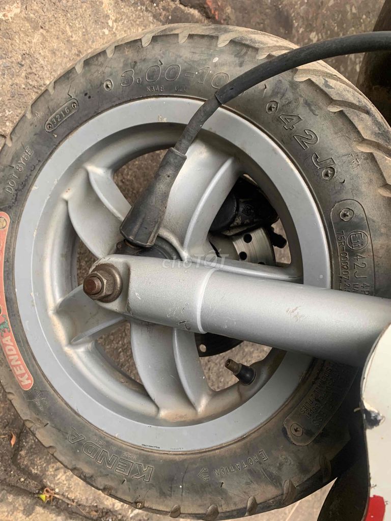 mình cần bán xe zip xe đang đi lại bt giá 2tr800. Mua bán Xe máy tại Huyện Thường Tín Hà Nội được đăng bởi Hải anh hình 7