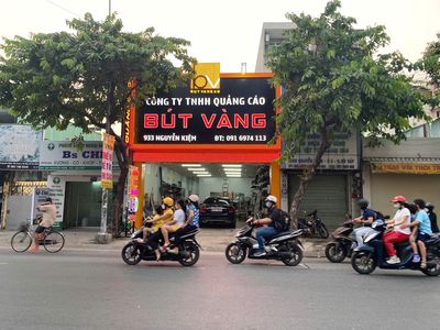 TUYỂN KẾ TOÁN, THIẾT KẾ THI CÔNG QUẢNG CÁO