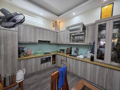 Bán nhà Phố Bắc Cầu, ĐẤT Ở LÂU NĂM 45m2- 4 tầng- 3 ngủ- 5tỷ hơn, ô tô. Mua bán nhà ở tại Quận Long Biên Hà Nội được đăng bởi Thúy Long Biên