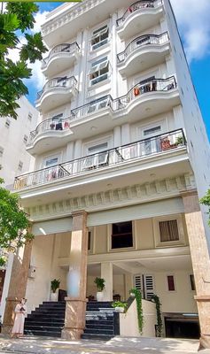 Tòa CHDV 5 lầu, 78p đang cho thuê ổn định MT đường số 85 Q7. Mua bán nhà ở tại Quận 7 Tp Hồ Chí Minh được đăng bởi Lương Bằng