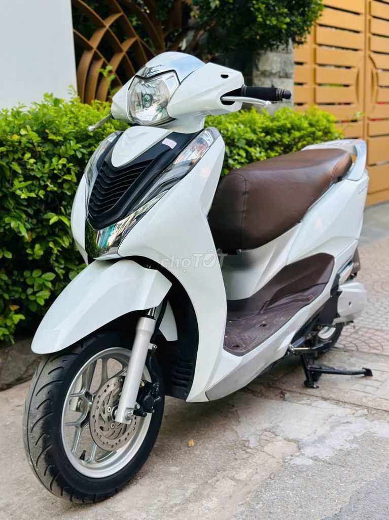 HONDA LEAD 125 FI MÀU TRẮNG  CHÍNH CHỦ NGUYÊN ZIN