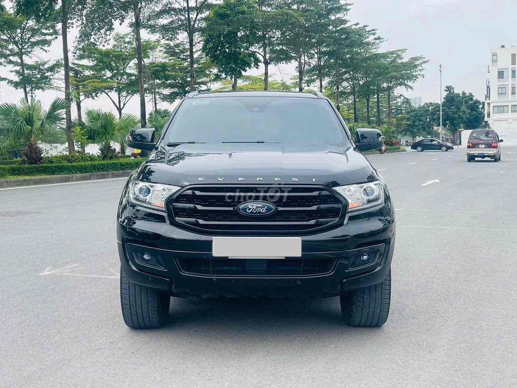 Ford Everest 2019 Titanium 4x4 AT hơn 11 vạn km!. Mua bán Ô tô tại Quận Hoàng Mai Hà Nội được đăng bởi Dương Xuân Trường hình 2