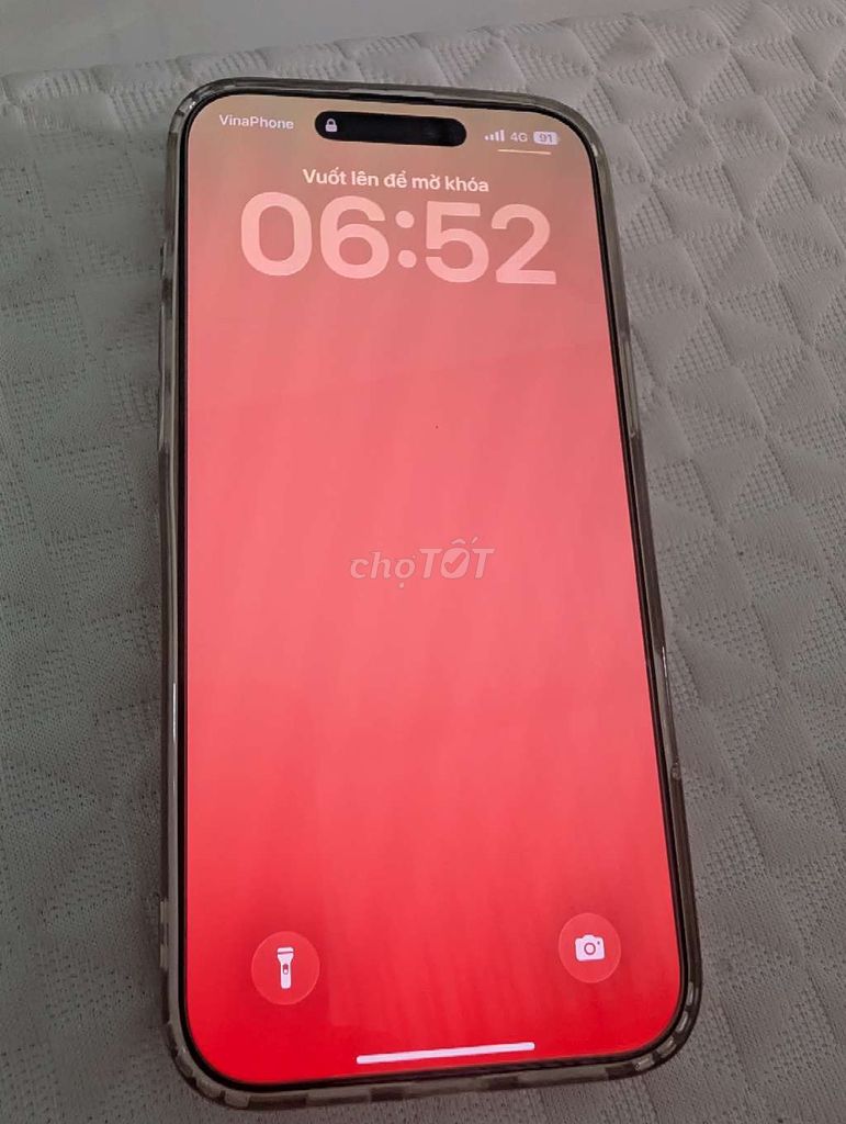 iPhone 16 Pro Max 256GB Vàng VNA. Mua bán Điện thoại tại Quận Cẩm Lệ Đà Nẵng được đăng bởi Hiếu Nguyễn hình 1
