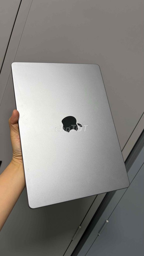 Macbook pro 14inch M1/16/512gb+sạc. Mua bán Laptop tại Thành phố Thủ Dầu Một Bình Dương được đăng bởi Phạm Bảo Ngọc hình 1