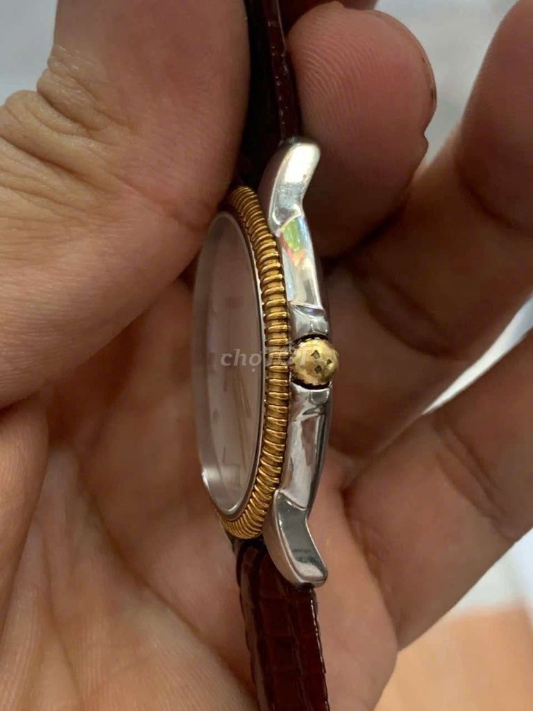 Đồng hồ thụy Sỹ 36mm mỏng đẹp