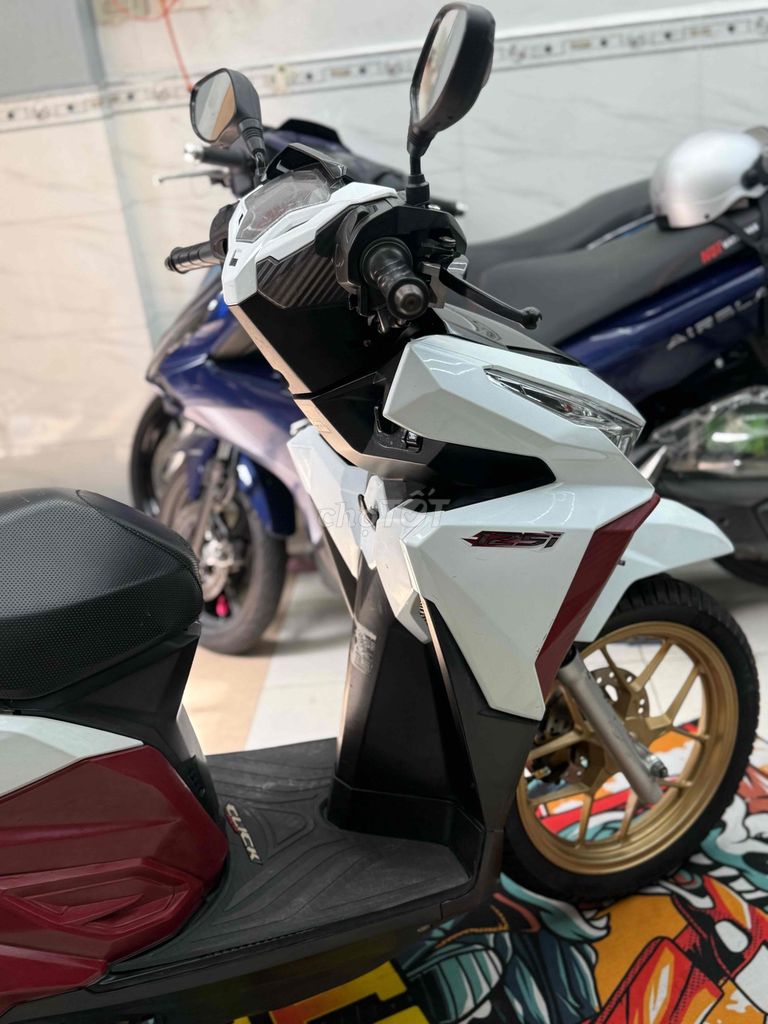 Click thái 2018 mãu hót bstp 1chủ - zin 100%. Mua bán Xe máy tại Quận Tân Phú Tp Hồ Chí Minh được đăng bởi Nguyễn thế giang hình 3