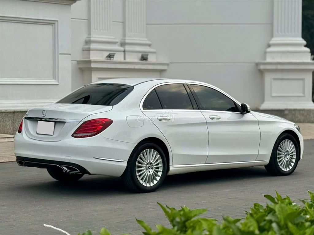 Mercedes-Benz C250 Exclusive 2016. Mua bán Ô tô tại Quận Thanh Xuân Hà Nội được đăng bởi Nguyễn Tuấn Hoàng hình 3
