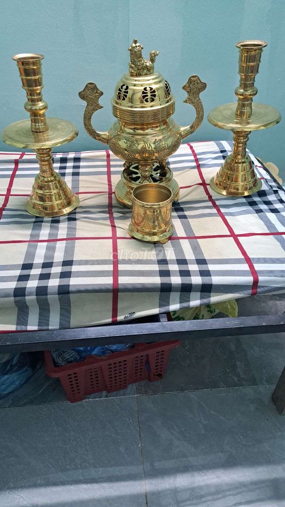  Bán bộ lư đồng mới đẹp cao 45cm nặng 9kg. Mua bán Đồ sưu tầm, đồ cổ tại Quận 8 Tp Hồ Chí Minh được đăng bởi MUA MÁY LẠNH MUA LƯ ĐỒNG và MUA ĐỒ CỔ  hình 1
