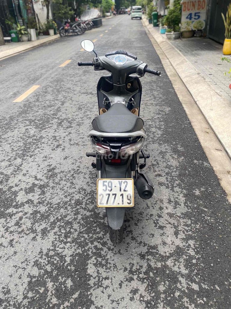 Future Fi(2013)bstp,chính chủ,xe zin êm ru,đẹp. Mua bán Xe máy tại Quận 7 Tp Hồ Chí Minh được đăng bởi Trung Anh hình 11