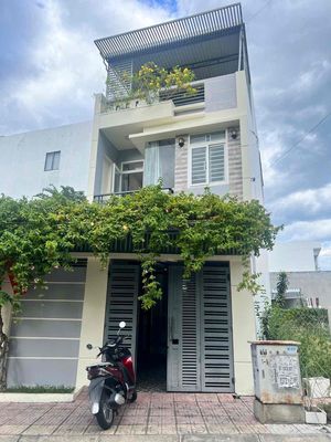 Rent · 2 bd · 80 м² · Thành phố Nha Trang, ул. Hòn Rớ