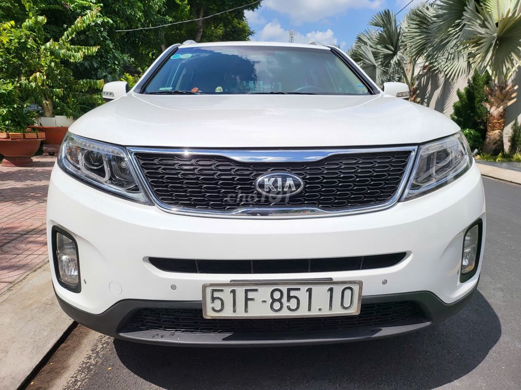Kia Sorento đk lần đầu t8/2017 máy xăng. Mua bán Ô tô tại Quận 10 Tp Hồ Chí Minh được đăng bởi Anh Thanh hình 1