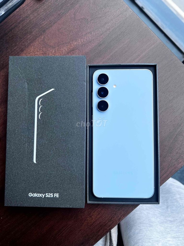 Samsung Galaxy S25 FE 128GB Xanh. Mua bán Điện thoại tại Quận Thanh Xuân Hà Nội được đăng bởi Cửa hàng điện thoại 8MX MOBILE  hình 1