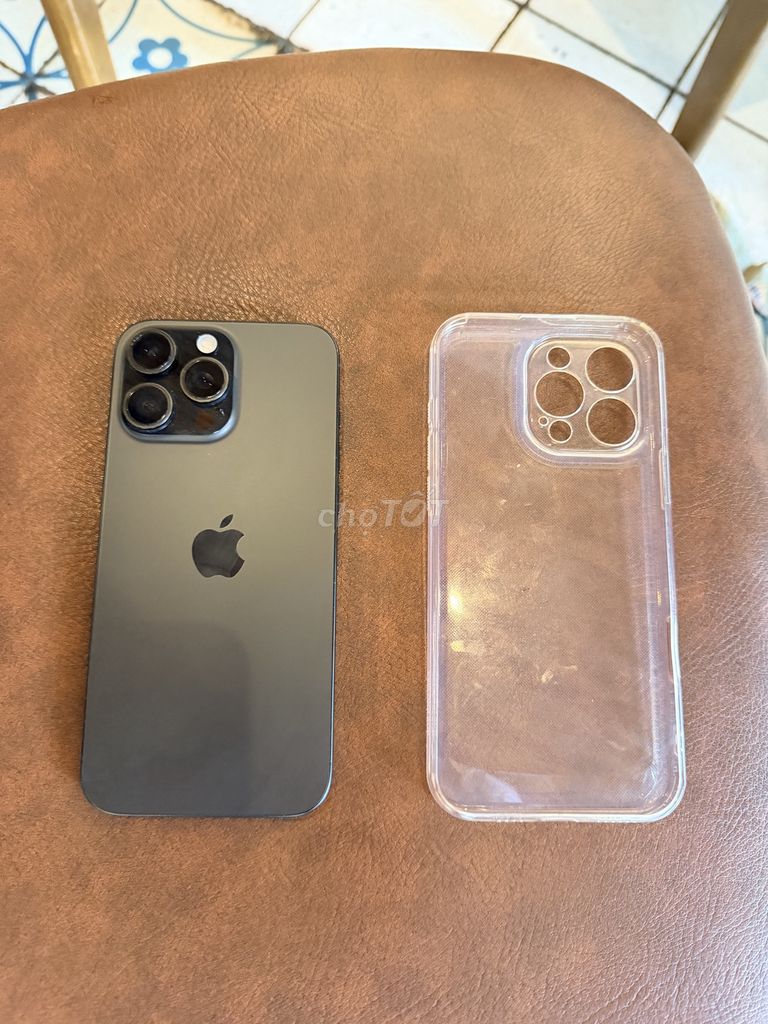 Apple iPhone 16 Pro Max 256GB Đen. Mua bán Điện thoại tại Thành phố Buôn Ma Thuột Đắk Lắk được đăng bởi Hoan van hình 1