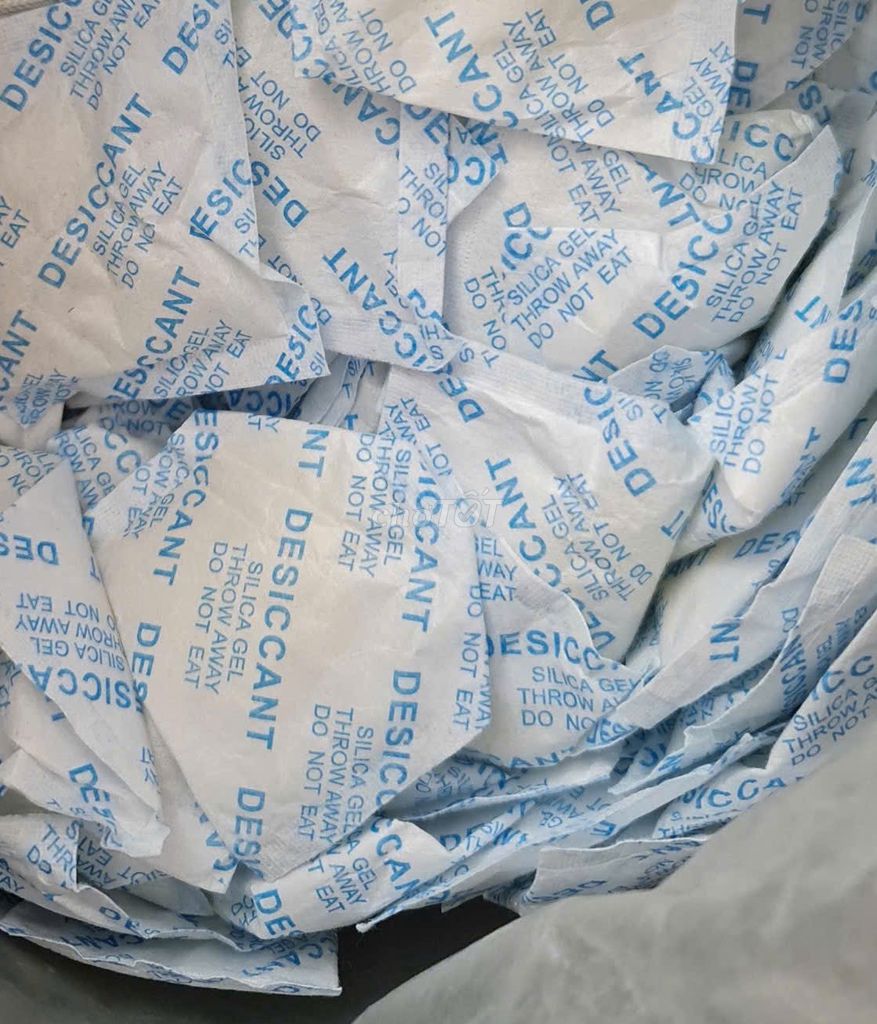 4kg Gói hút ẩm Silica Gel (loại gói 10g). Mua bán Nội thất, đồ gia dụng khác tại Quận Đống Đa Hà Nội được đăng bởi Elysia Office hình 1