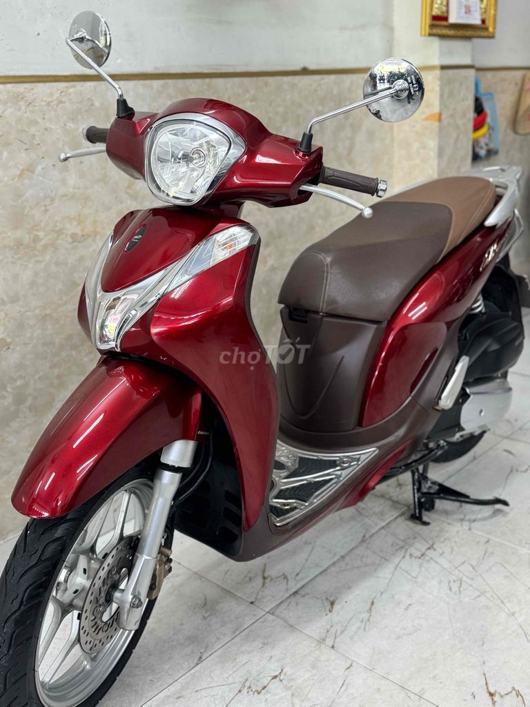 SH moden khoá ga 2019 đỏ đen 43AE-022.71. Mua bán Xe máy tại Quận Sơn Trà Đà Nẵng được đăng bởi Minh Dũng bán trả góp 136 vân đồn  hình 2