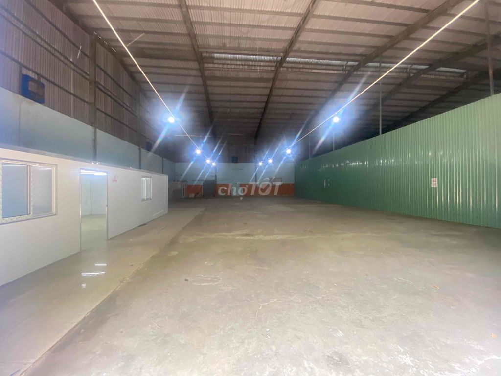 Cho thuê kho Bình Tân 500 m2, container 24/24