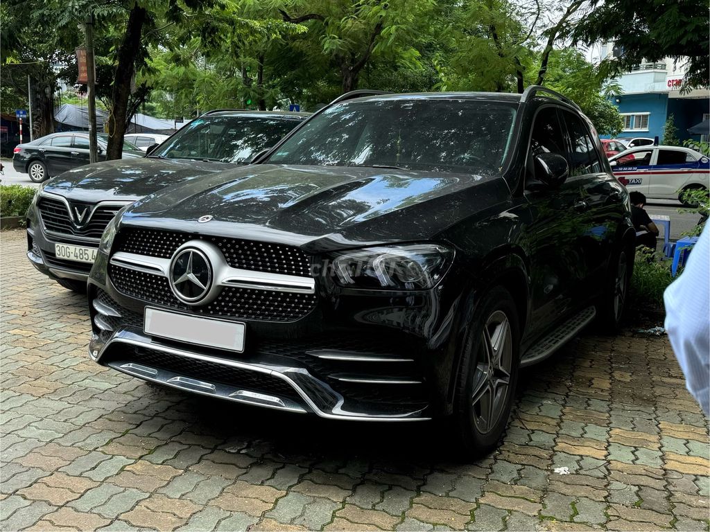 Mercedes Benz GLE Class 2021 450 4MATIC - 30000 km