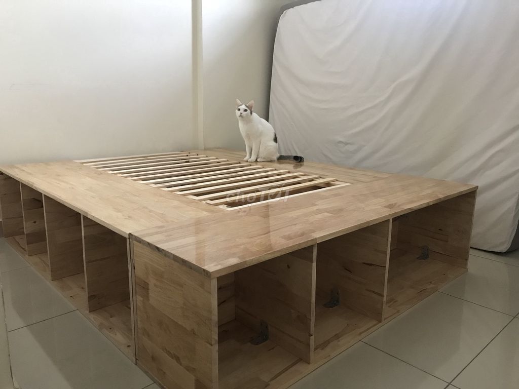 Giường 1m6x2m đã qua sử dụng. Mua bán Giường, chăn ga gối nệm tại Thành phố Thủ Đức Tp Hồ Chí Minh được đăng bởi Mika hình 1