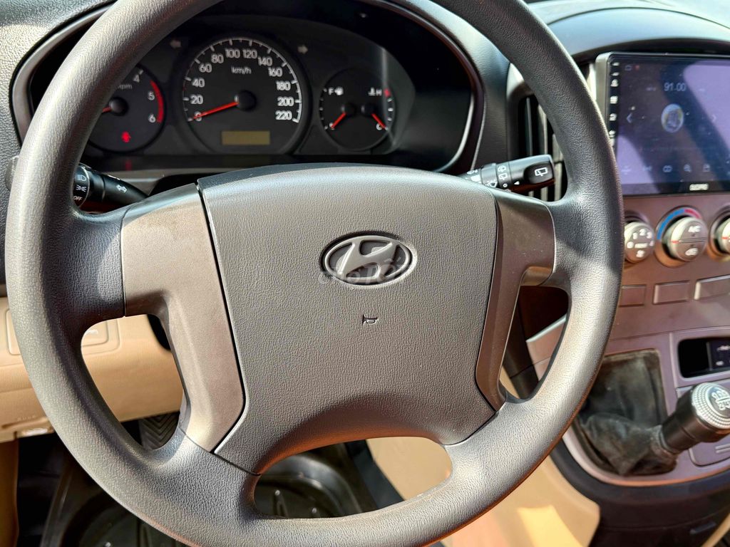 Hyundai Grand Starex 2014 2.4 MT - 122 km. Mua bán Ô tô tại Quận Gò Vấp Tp Hồ Chí Minh được đăng bởi Bình An Ôtô  hình 9