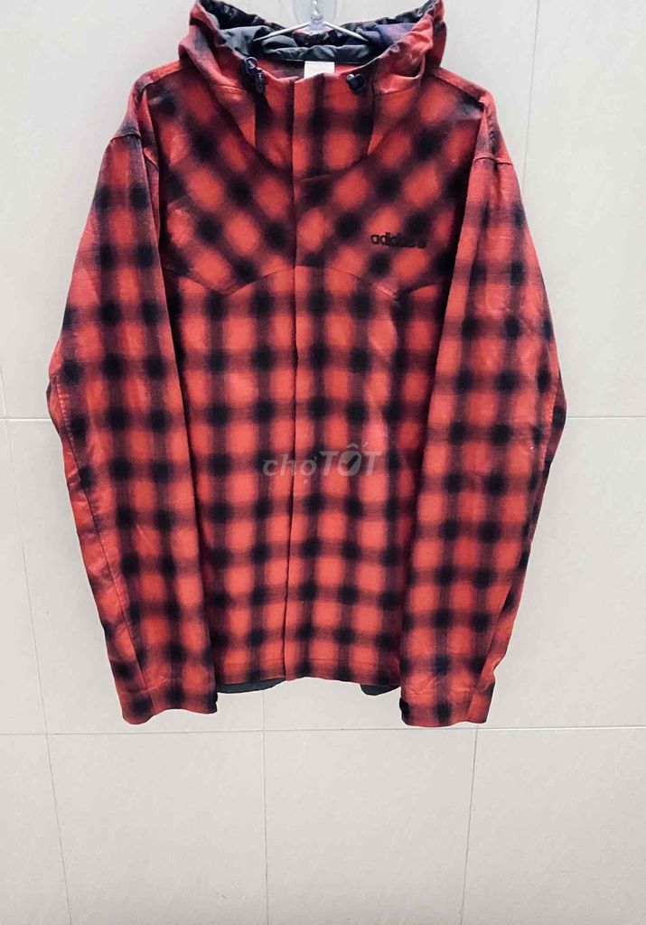 Áo khoác Adidas Sọc caro Đỏ Đen. Mua bán Quần áo tại Quận Bình Tân Tp Hồ Chí Minh được đăng bởi Nguyễn Đức Thuận hình 1